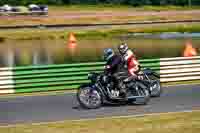 Vintage-motorcycle-club;eventdigitalimages;mallory-park;mallory-park-trackday-photographs;no-limits-trackdays;peter-wileman-photography;trackday-digital-images;trackday-photos;vmcc-festival-1000-bikes-photographs